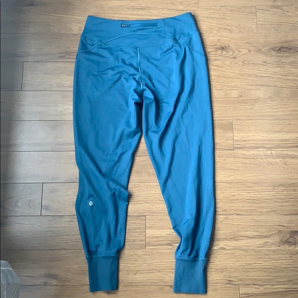Lululemon flurry up jogger - Picture 6 of 10